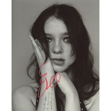 Signed Autograph CREED-MILES Esme- All-Autographes.com