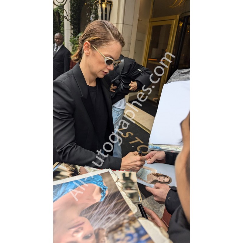 Wilson Ruth Riddle Autographe WILSON Ruth , Vente Photo Dédicacée WILSON Ruth- All Autographes