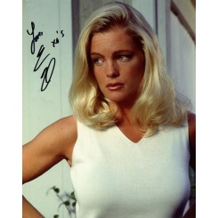 ELENIAK Erika