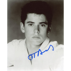 HOWELL C.Thomas