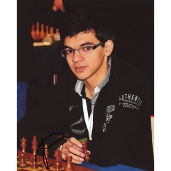 I'm pretty sure Anish Giri is the king of twitter : r/AnarchyChess