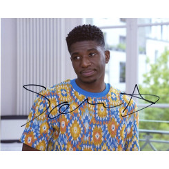 ARNOLD Samuel (Emily in Paris)