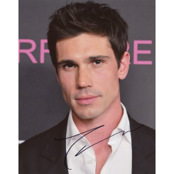 NOVLAN Tanner
