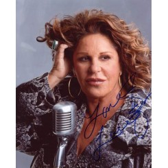 KAZAN Lainie